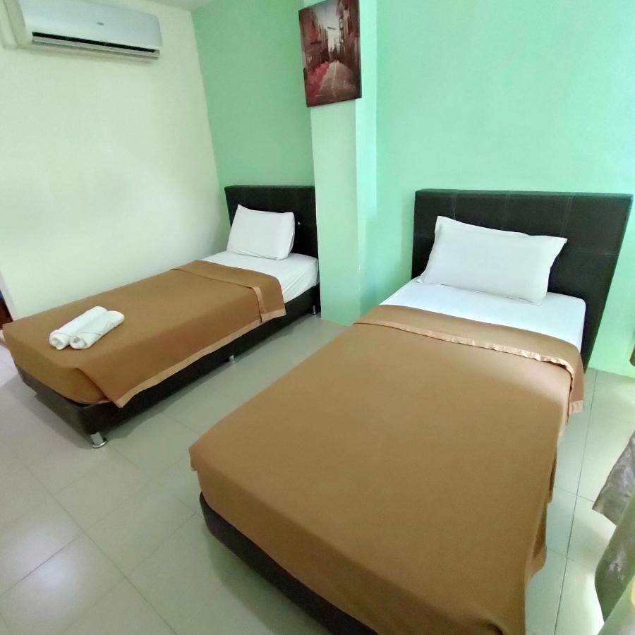 Best One Hotel Malacca Exterior photo