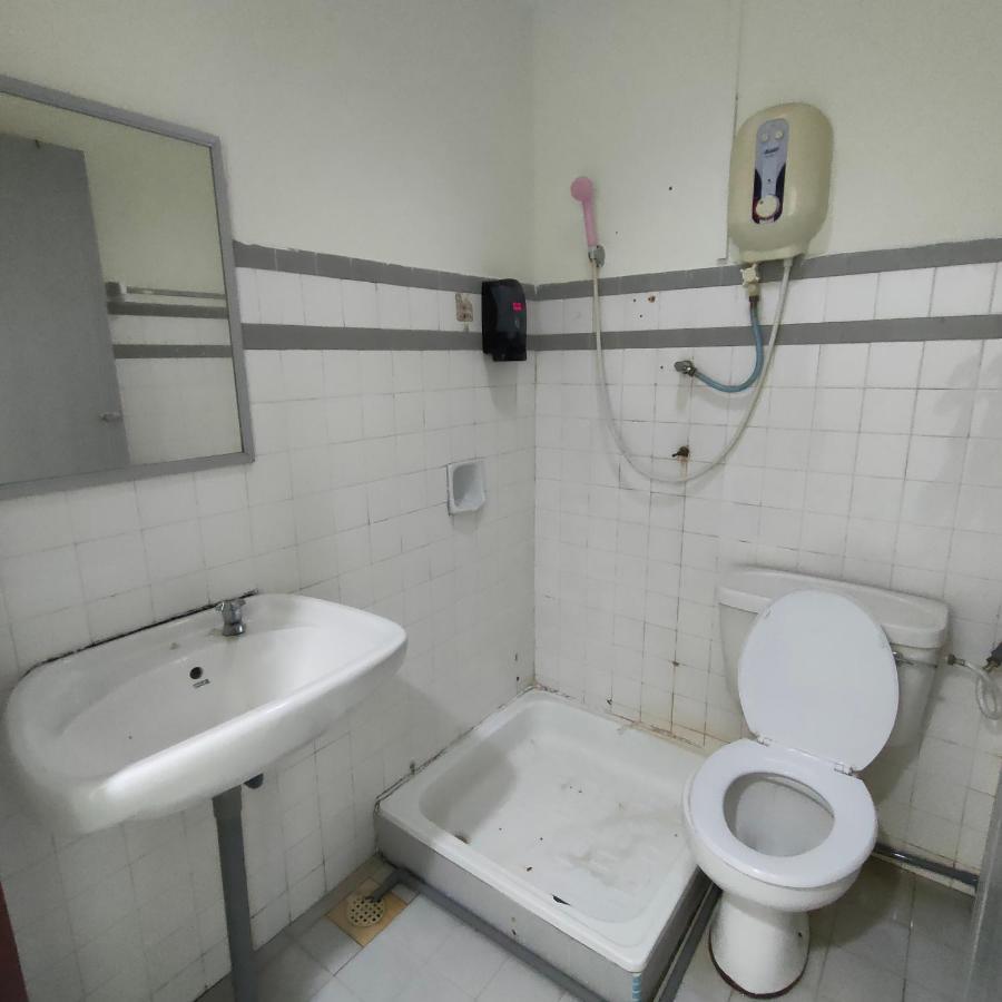 Best One Hotel Malacca Exterior photo